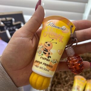 Honey Hand Cream - Yellow with small lip gloss